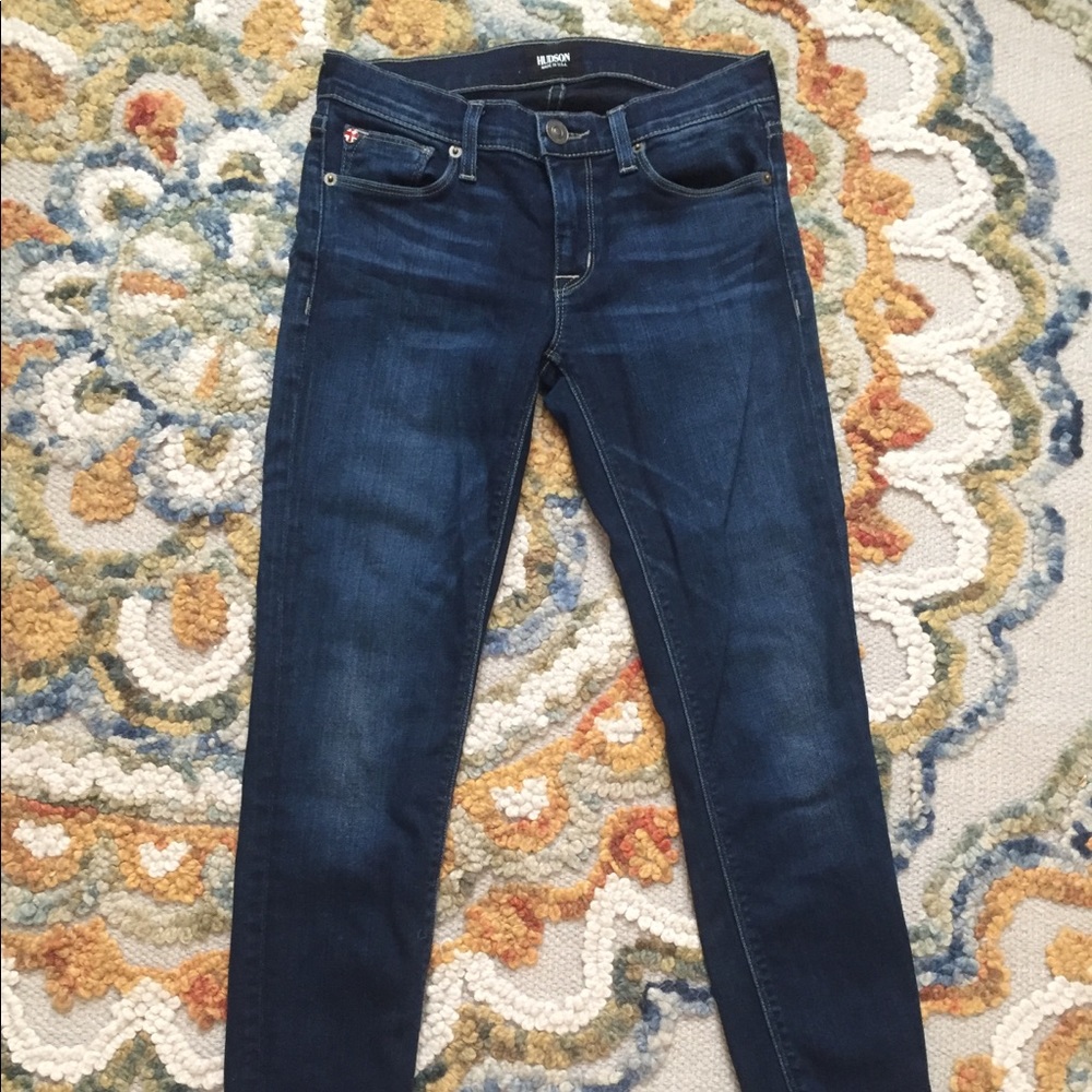 Hudson raw hem ankle jeans size 25